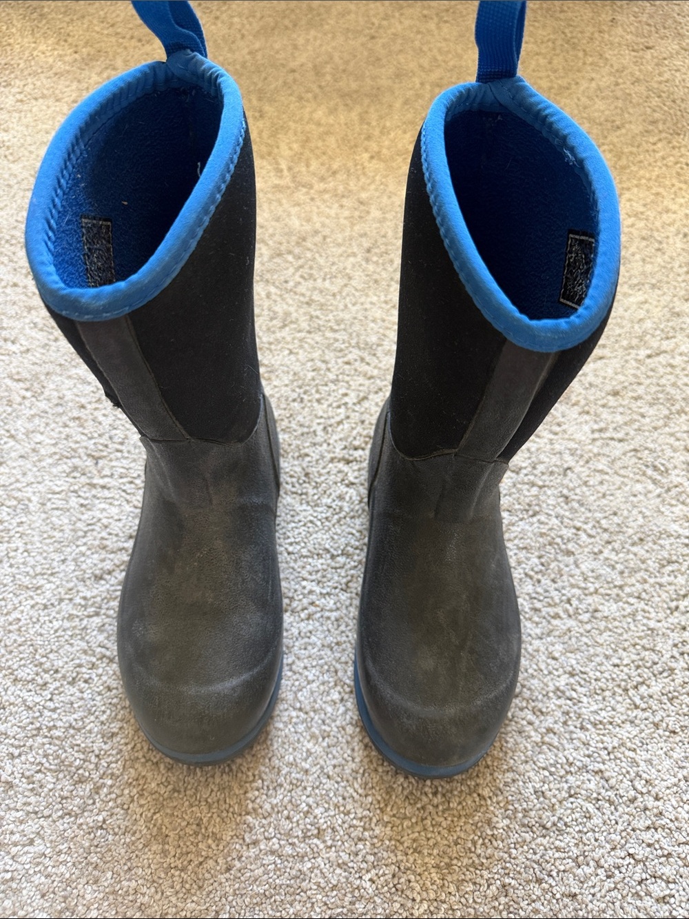 Muck Boot Kids Element Black Waterproof Pull-On Boots Blue Trim - Picture 3 of 10